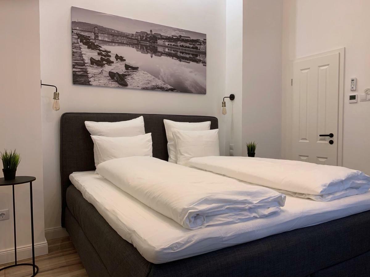 Luxury Apartment By Hi5 - Kalman Imre Suite Budapest Exterior photo