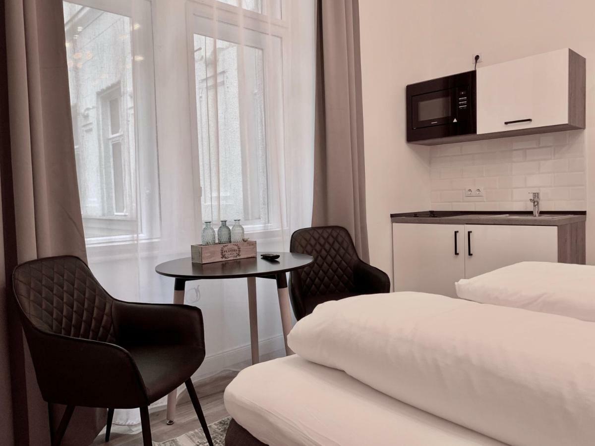 Luxury Apartment By Hi5 - Kalman Imre Suite Budapest Exterior photo