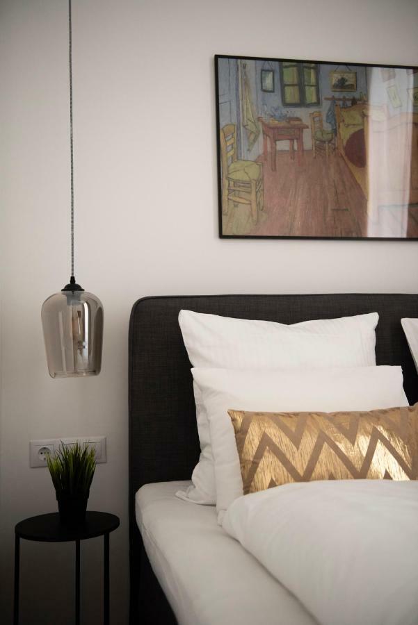 Luxury Apartment By Hi5 - Kalman Imre Suite Budapest Exterior photo